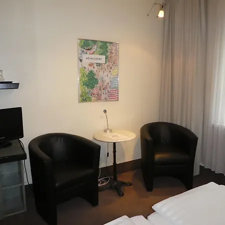 Adrett Königsallee 3* Düsseldorf