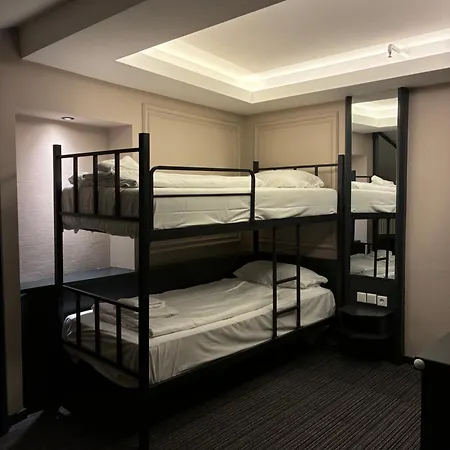 Adrett Koenigsallee Hotel