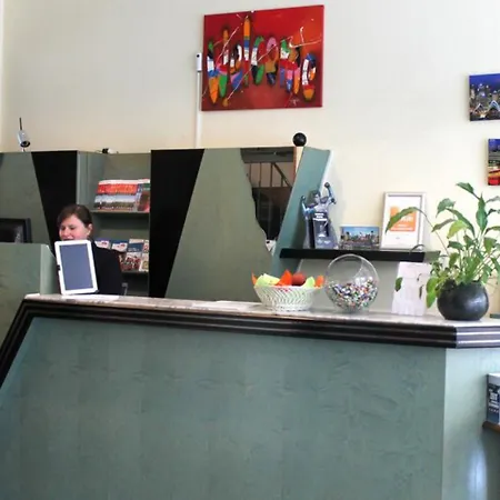 Hotel Adrett Koenigsallee