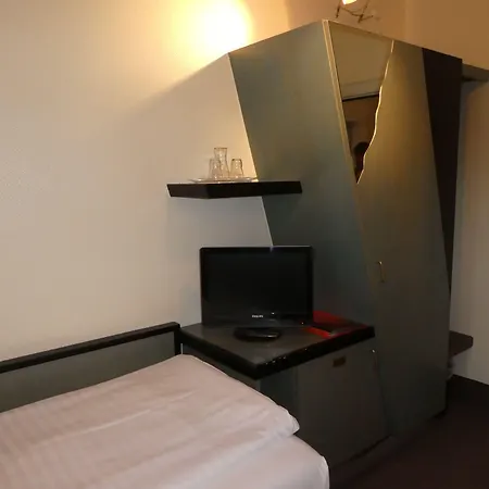 Hotel Adrett Koenigsallee Düsseldorf