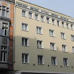 ホテル Adrett Koenigsallee