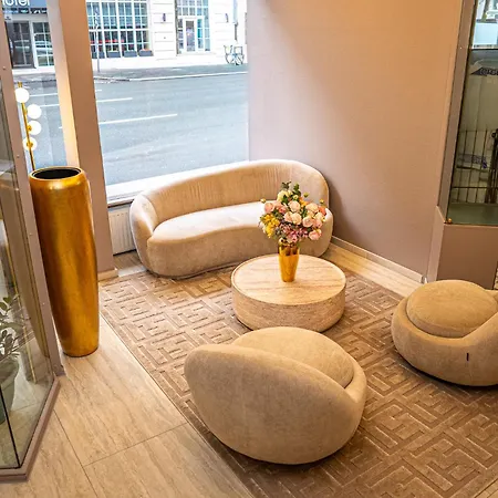 Adrett Koenigsallee 3* デュッセルドルフ