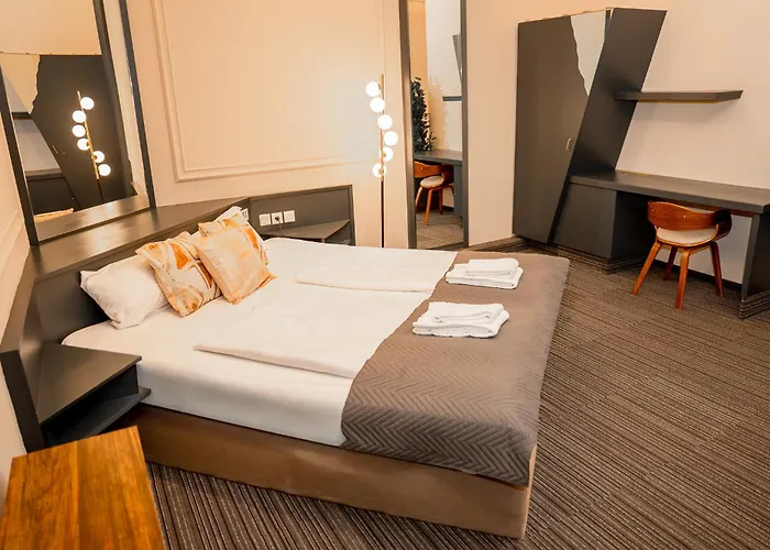 Adrett Koenigsallee 杜塞尔多夫