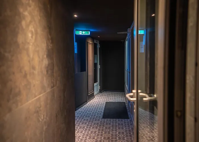 Adrett Koenigsallee فندق 3*