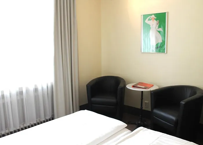 فندق Adrett Koenigsallee دوسلدورف