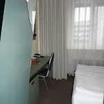 Adrett Koenigsallee 3* Düsseldorf