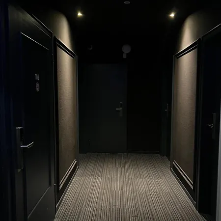 Adrett Koenigsallee 호텔