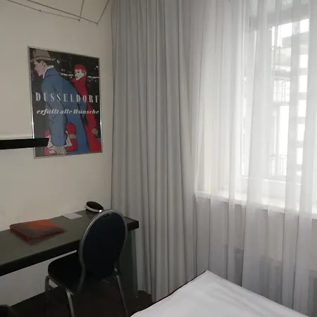 호텔 Adrett Koenigsallee 뒤셀도르프