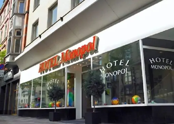 Adrett Koenigsallee 3*