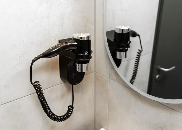 Adrett Koenigsallee Hotel 3*