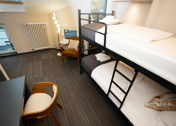 Adrett Koenigsallee Hotel