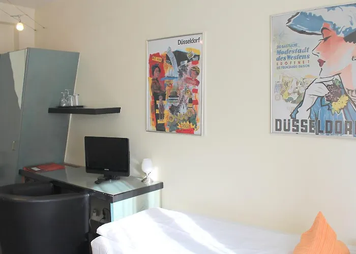 Adrett Koenigsallee Düsseldorf